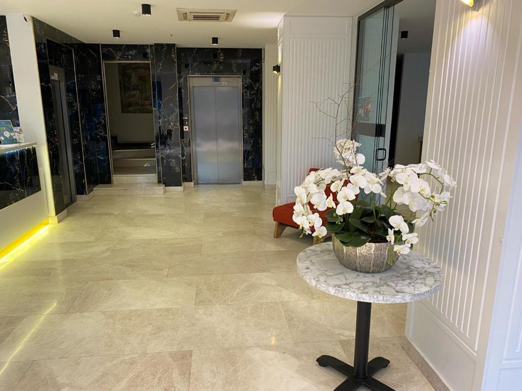 Nk Hotel Σμύρνη Εξωτερικό φωτογραφία