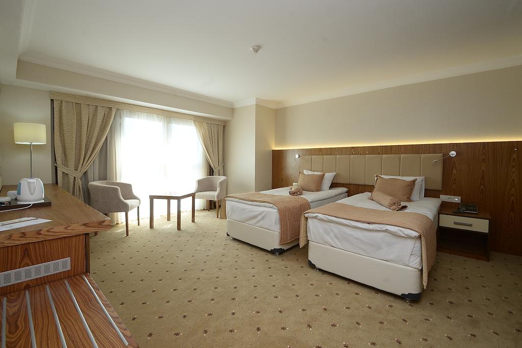 Nk Hotel Σμύρνη Δωμάτιο φωτογραφία