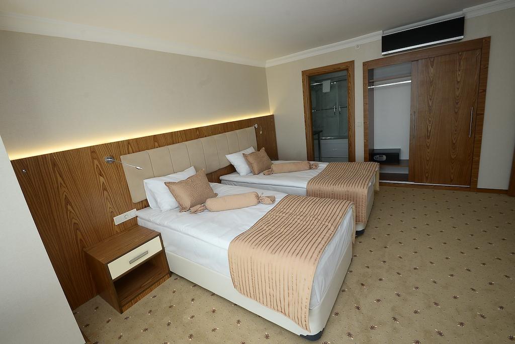 Nk Hotel Σμύρνη Δωμάτιο φωτογραφία